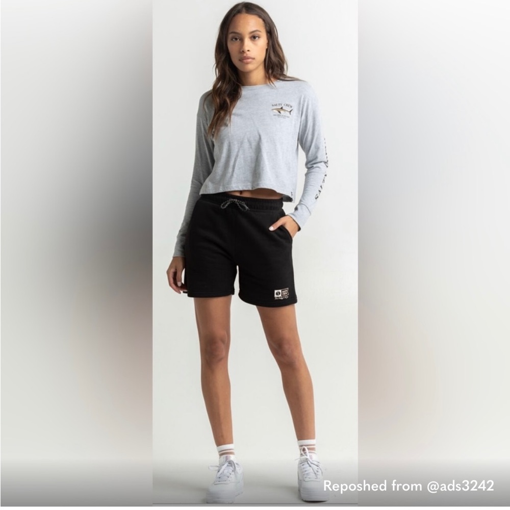 Salty Crew Alpha shorts